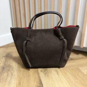Damska zamszowa torebka typu city bag Camille -  brązowa