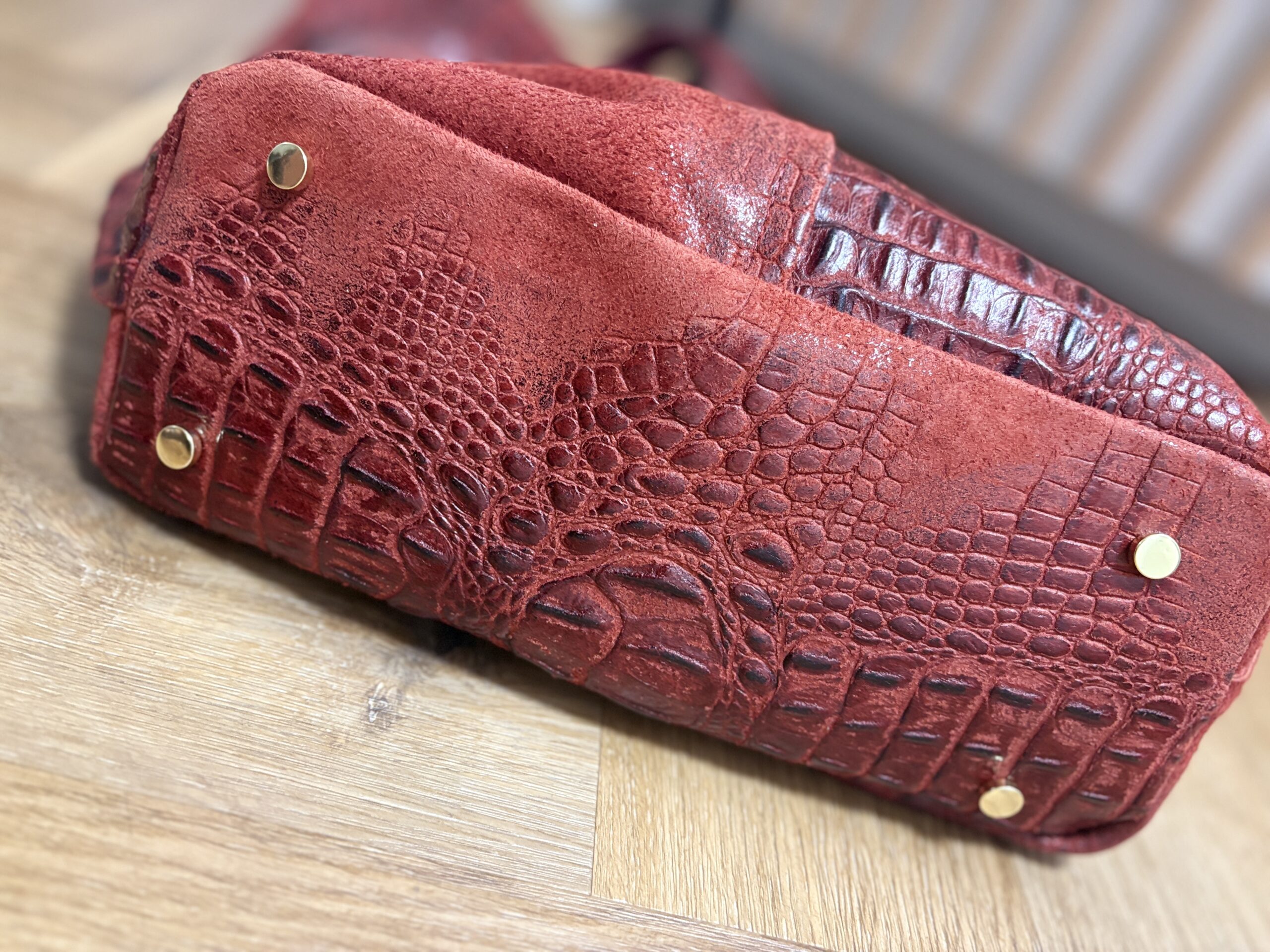 Efektowna, duża shopperka ze skóry naturalnej Rovena Croco - czerwona 7 Efektowna, duża shopperka ze skóry naturalnej Rovena Croco - czerwona - obrazek 7