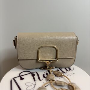 Torebka skórzana crossbody z czerwonym wnętrzem Bella - beżowa