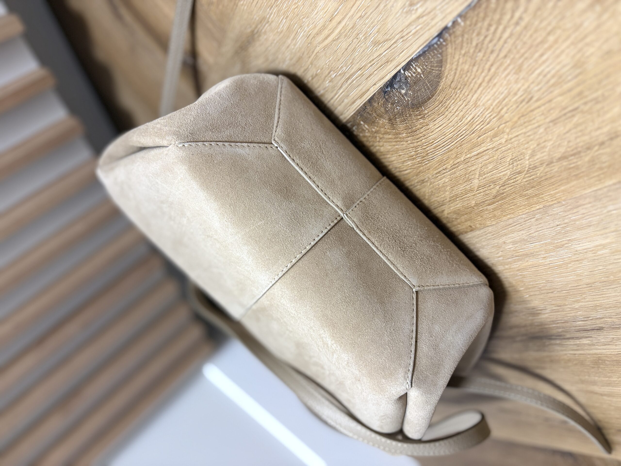Shopperka z naturalnego zamszu Sorell – beżowa 5 Shopperka z naturalnego zamszu Sorell – beżowa - obrazek 5